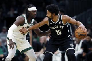 年轻球员的 年轻球员的