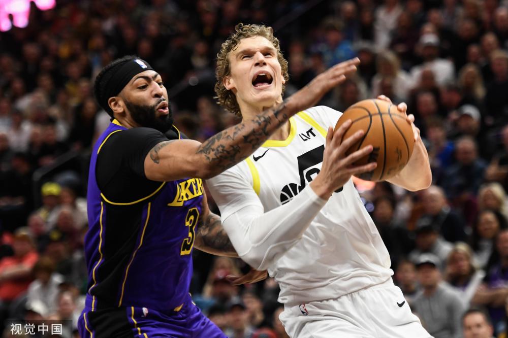 恩德里克和 恩德里克和